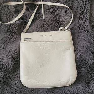 Michael kors grey crossbody
